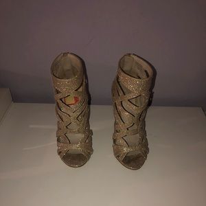 Gold shiny high heels